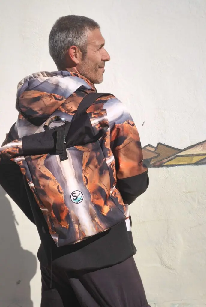 Britannica Backpack - BritannicaBackpack Lanzarote Timanfaya front