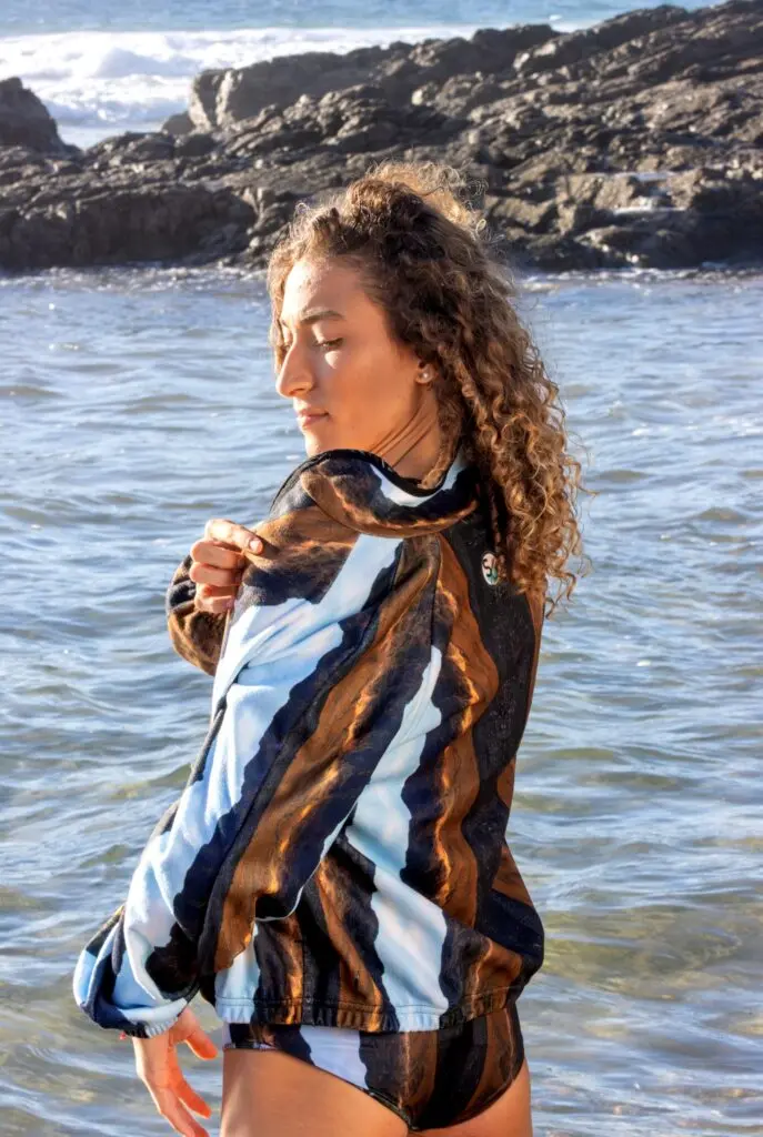 Fleece lanzarote riscodefamara side