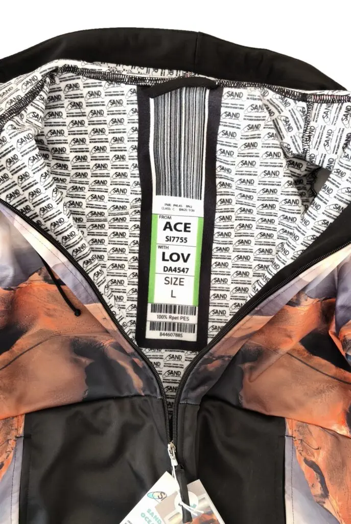 man ManJacket detail inside